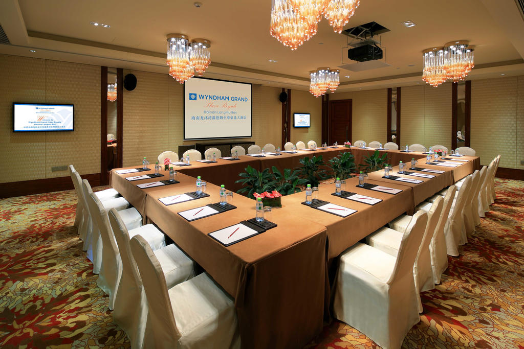 Wyndham Grand Plaza Royale Hainan Longmu Bay Ledong Exterior foto
